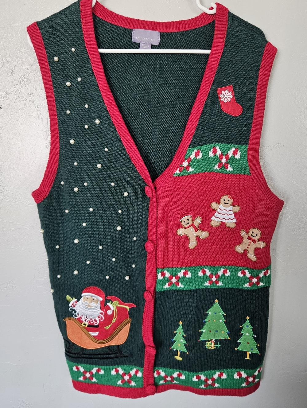 Holiday Christmas Sweater Vest Santa Gingerbread Trees Laura Scott Vintage Xl